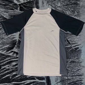 Medium white and blue polyester shirt